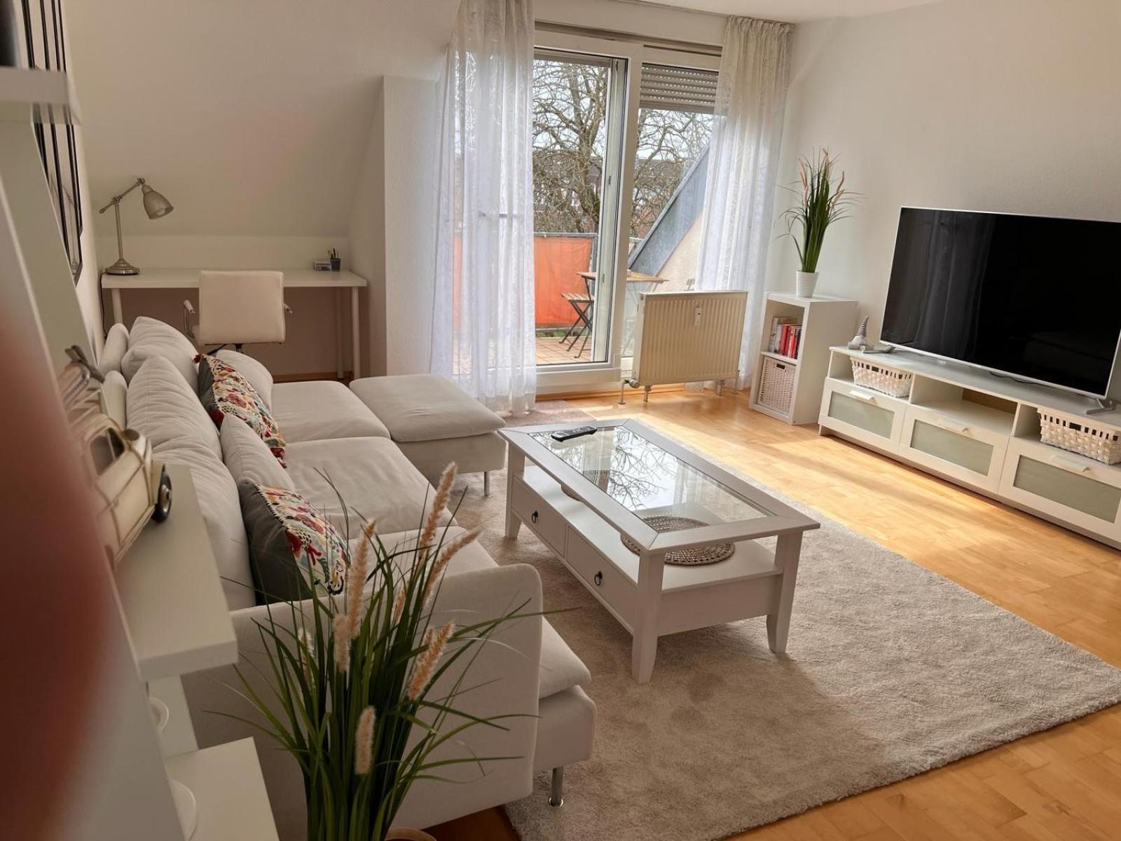 Moderne 2-Zimmer Wohnung In Rastatt Buitenkant foto